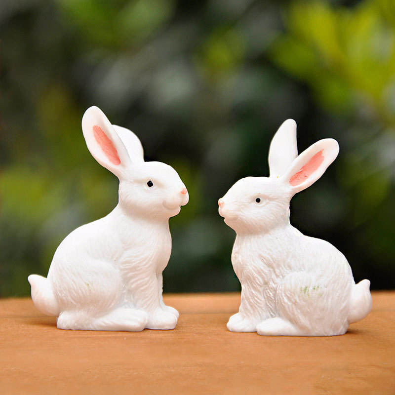 8cm Roisín Bunny Cásca Figurine Decor Set