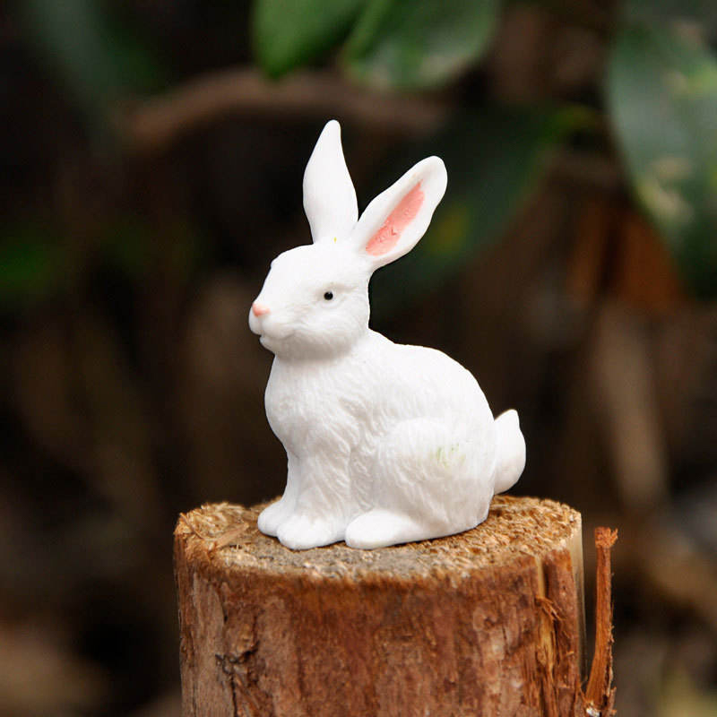 8cm Roisín Bunny Cásca Figurine Decor Set